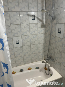 Apartament 3 camere cf.1 et. 3/4 semidecomandat. Aleea Lunca Siretului