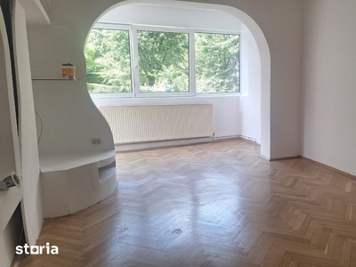 Apartament la cheie 2 camere cu balcon si parcare pe Doamna Stanca