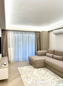 Apartament 3 camere Metrou Aparatorii Patriei