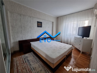 Apartament cu 3 camere, decomandat, Podu Ros