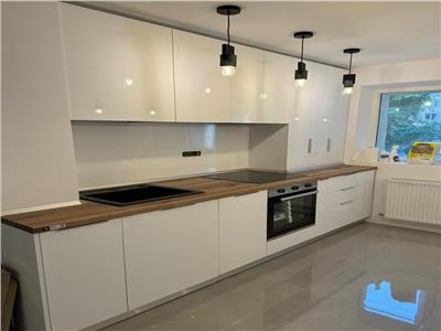 Apartament de închiriat Modern și confortabil, două camere decomandate