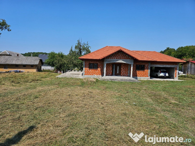 Casa noua + 20 ari de teren Buciumi, Maramures