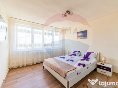 De închiriat apartament modern 2 camere central , centra...