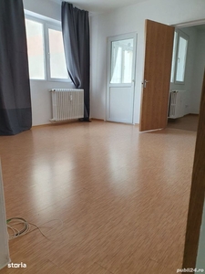 Proprietar vand apartament o camera Dumbravita