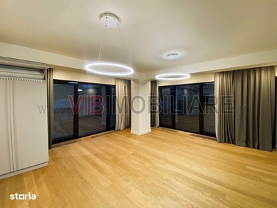 Apartament cu 3 camere semidecomandate zona Semicentrala