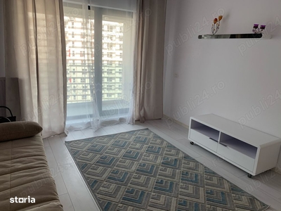 Închiriez apartament 3 camere, Ultracentral, B-dul. Revoluției, et.1