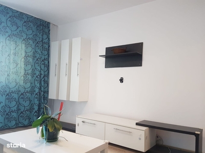 Apartament pret inedit, 3 camere, Decomandat, Zona Iulius Mall