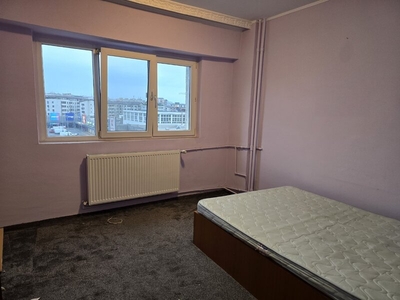 Apartament 2 camere Mihai Bravu intersectie strada Racari