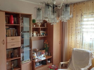 Apartament 3 camere Eroii Revolutiei Drumul Gazarului Negociabil apartament