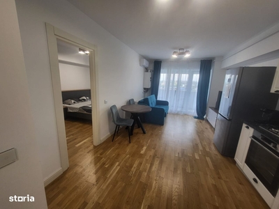 Vilă lux, 6 camere, S+P, 6 băi, Piscină, garaj, zona Dealuri , Oradea.