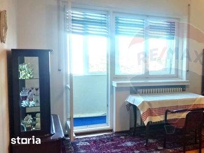 Apartament de inchiriat cu doua camere decomandate zona Bucur Obor