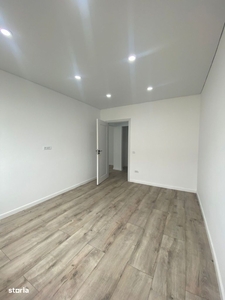 Apartamente FINISAT și parțial mobilat cu 3 camere, 2 băi, 2 balcoane