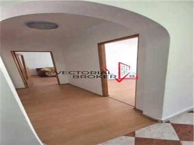 Apartament decomandat in bloc reabilitat Parc Doamna Ghica