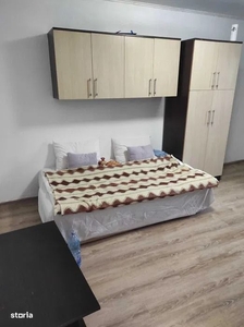 Vânzare Apartament 3 Camere + Birou - Apărătorii Patriei