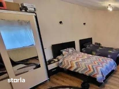 Casa de vanzare la 5 minute metrou Eroii Revolutiei |5 camere 2 bai