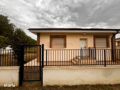 Casa noua de vanzare in Mierea