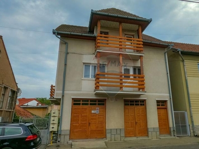 Casa / Vila cu 5 camere de inchiriat in Deva , Central, jud. Hunedoara