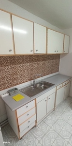 Apartament 3 camere decomandat zona Terezian