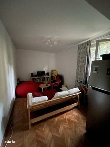 Spatiu birou de inchiriat balcon Sibiu Strand