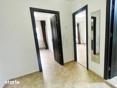 Apartament 3 camere - strada Isaccei !