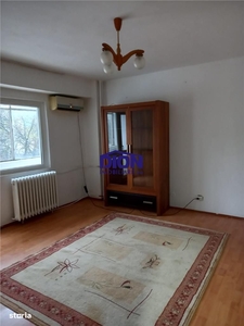 De vânzare apartament cu 3 camere 65 m² în Florești