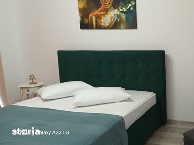 Trocadero, decomandat, apartament 2 camere de vanzare