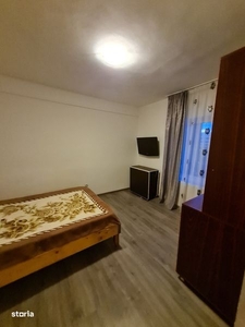 Apartament cu 3 camere de vanzare zona Dedeman