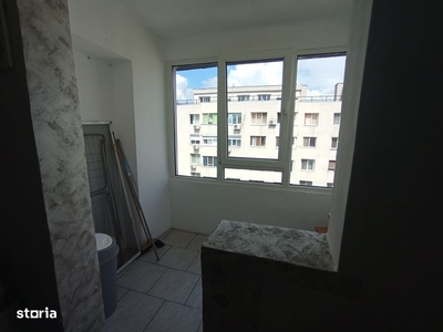 Inchiriez apartament 3 camere Titan