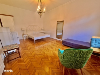 Penthouse cu 4 camere in zona Tribunal - Anastasie Panu