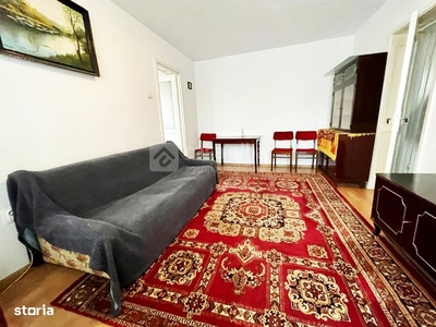 Viziru -Covoare- Apartament 3 camere- Intretinut