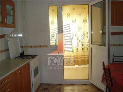 Vanzare apartament 3 camere, Berceni Oltenitei