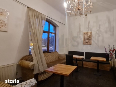 Apartament o camera în zona POD AUREL VLAICU