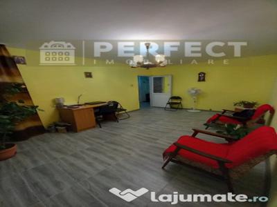 Apartament 2 camere, et 1/4 - Malu Rosu - 61000 negociabil