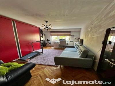 Apartament 3 camere decomandat etajul 1 Racadau 10EII