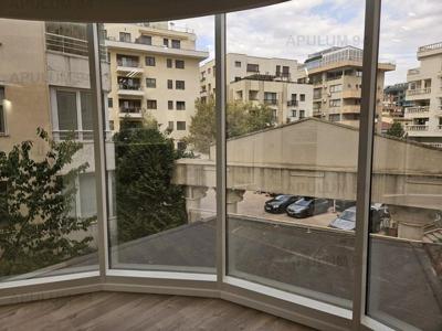 Apartament Impresionant Cartier Francez 3 Camere Living de 68mp 3 Bai