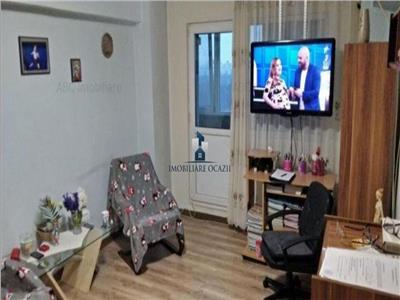 Vanzare Apartament 3 Camere Semidecomandat Brancoveanu