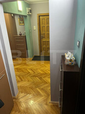 Anunț Vânzare Apartament 3 Camere Decomandat - Zona Rogeri