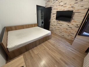 Apartament 3 camere Crangasi \ Str. Porumbacu