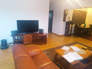 Apartament 4 camere