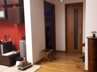 Apartament cu 4 camere decomandate Zona Obcini -Metro