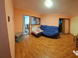 Apartament Micro 16, îmbunătățit, semi-mobilat.