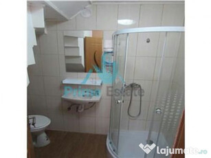 Apartament pe 2 niveluri pe strada Horea