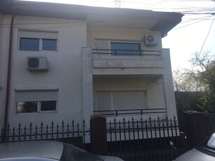 Casa Snagov Central Duplex de vanzare situat in zona central