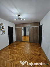 Com. 0!Dristor Str.Complexului,apartament 3 camere,et 1,70mp,metrou