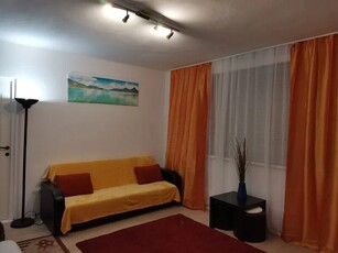 Inchiriere apartament 3 camere Ion Mihalache langa statia de metrou 1 Mai