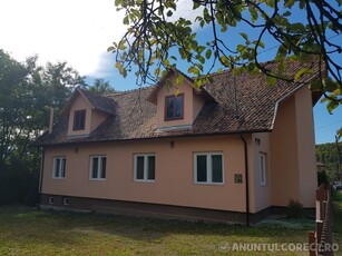 :Vand casa in Sacadat, judetul. Mures, 176mp, si teren 400mp