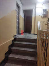 Vânzare apartament 3 camere Piața Reșița