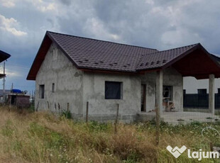 Vila P+M cu 4 camere, zona Cartier Nou, com. Berceni