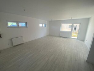 Ap. cu 3 camere, FINISAT, curte 100 mp., 94000 Eur, Apahida