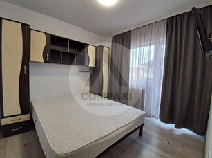 Apartament 2 camere, parcare zona Porii Floresti